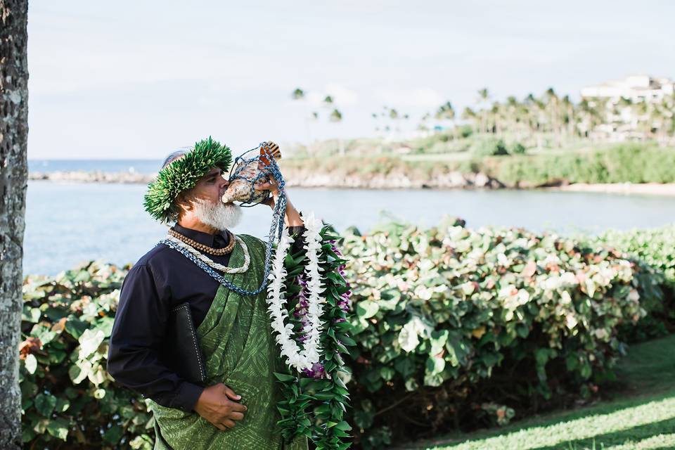 Spiritual Hawaiian Ceremony