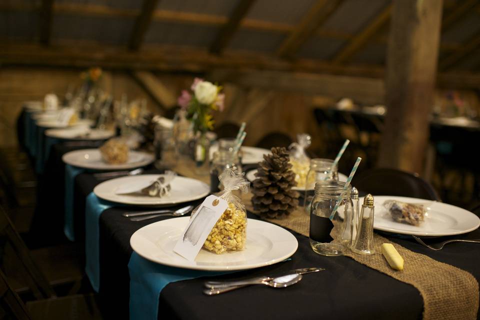 Head table setting