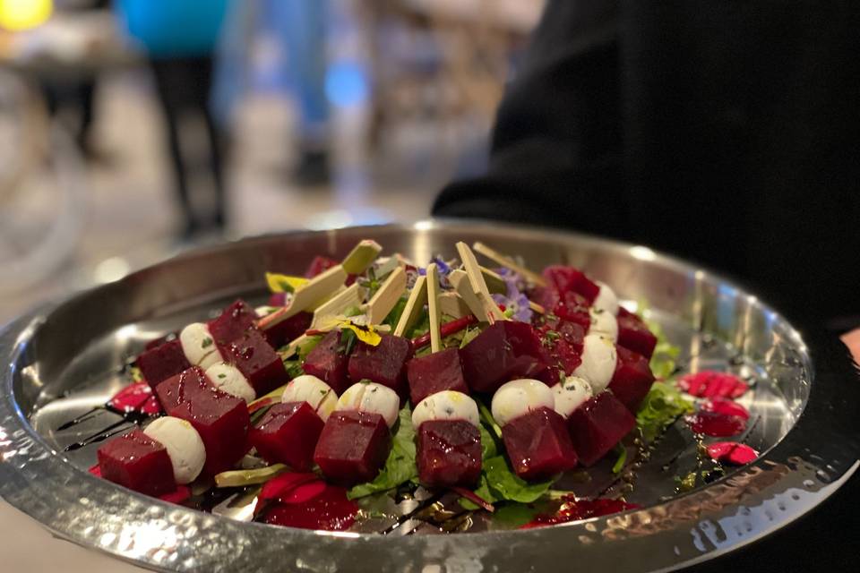 Chèvre and roasted beets