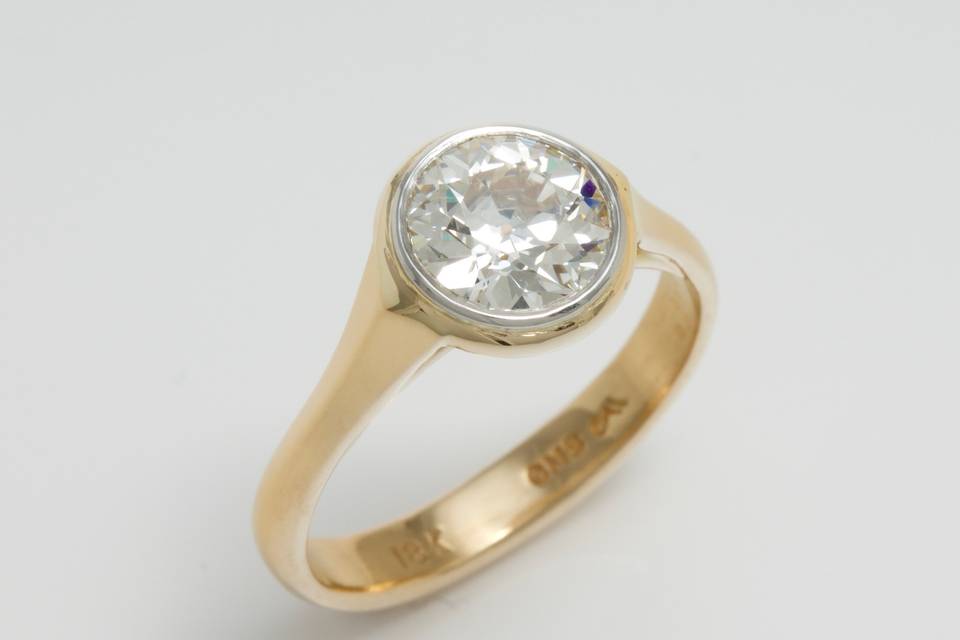 Lunette Engagement Ring