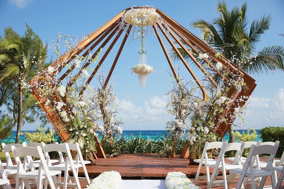 Beautiful wedding arch