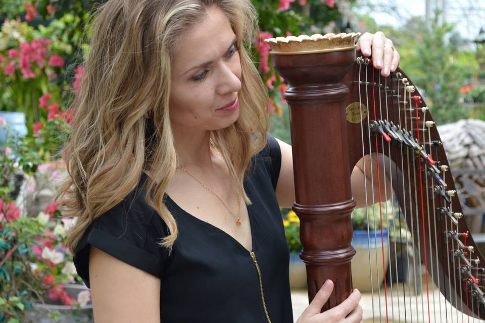 Harpist Karina