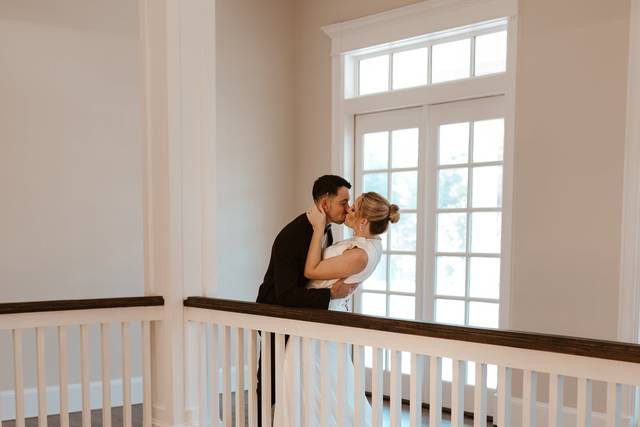 Mezzanine portraits