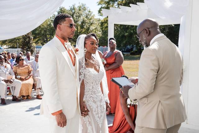 B&G Ceremony in Garden
