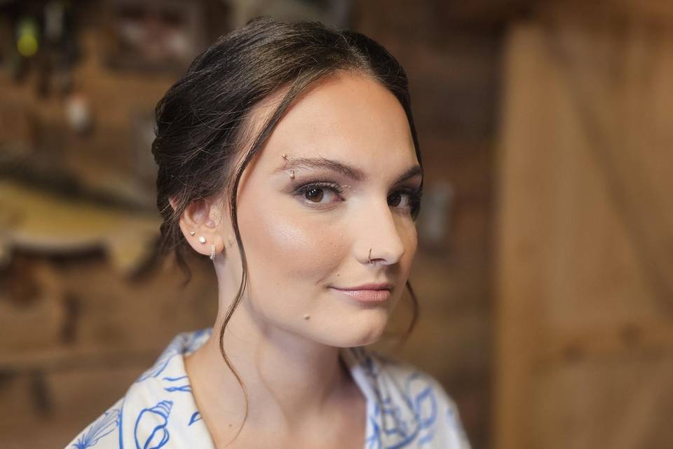 Half updo with twists