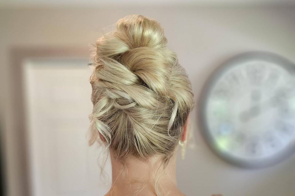 Mother-in-law half up style