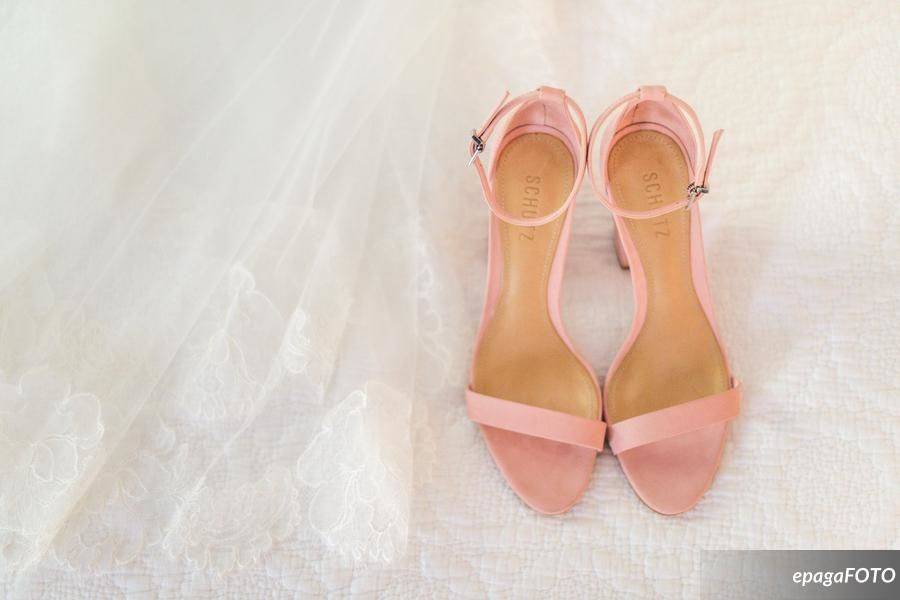 Bridal shoes