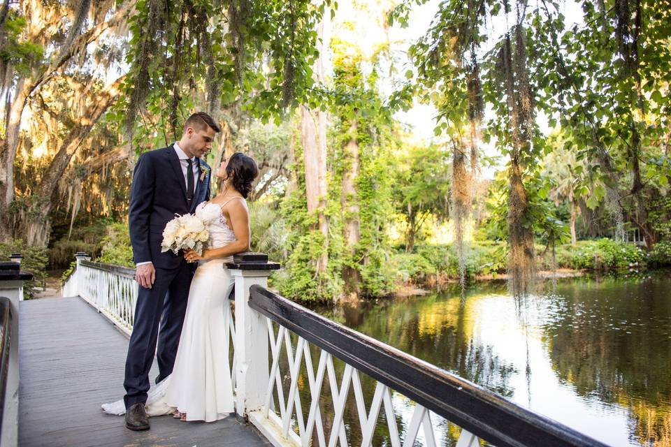 Lakefront wedding