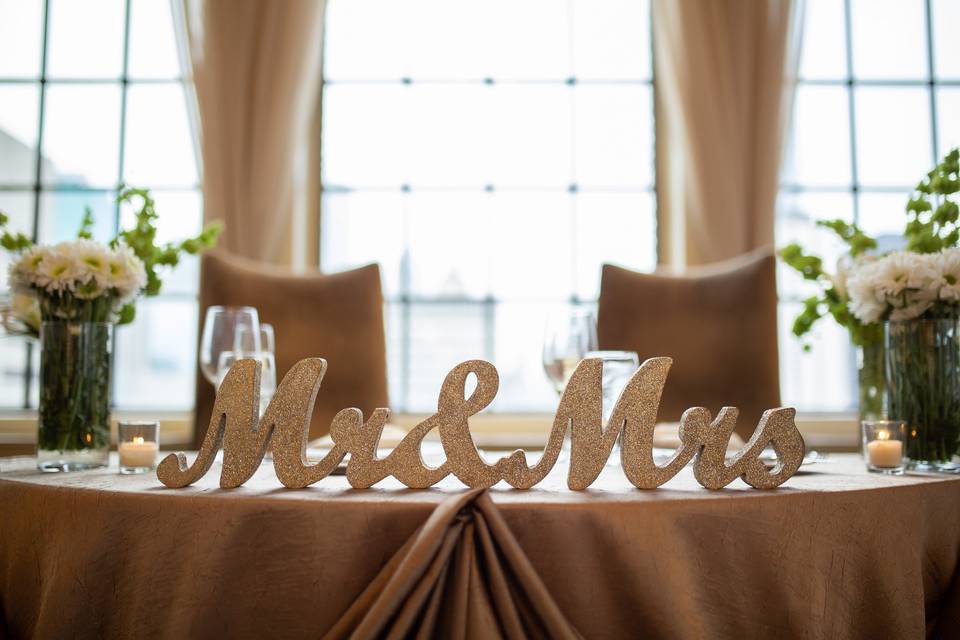 Newly Weds Table