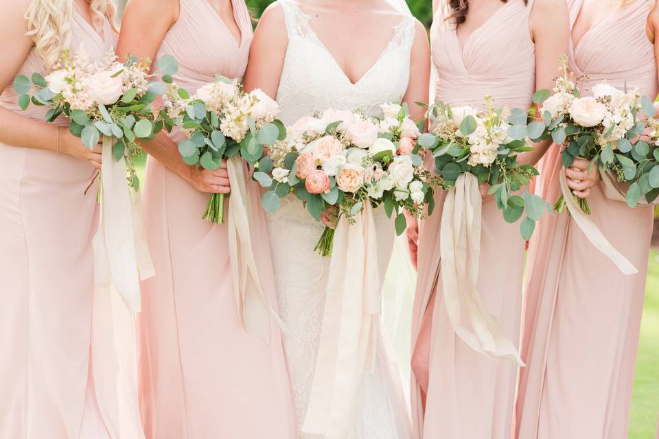 Marcu / Pajestka  Wedding 04-21-2017 Day of Wedding Coordinator Photo by: Kristy & Vic Photography Flowers by: Floral Artistry of Sanibellocation: South Seas Island Resort Captiva