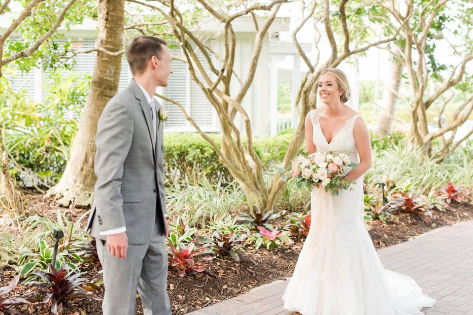 Marcu / Pajestka  Wedding 04-21-2017 Day of Wedding Coordinator Photo by: Kristy & Vic Photography Flowers by: Floral Artistry of Sanibellocation: South Seas Island Resort Captiva