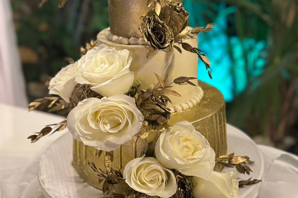 Eclectic cake