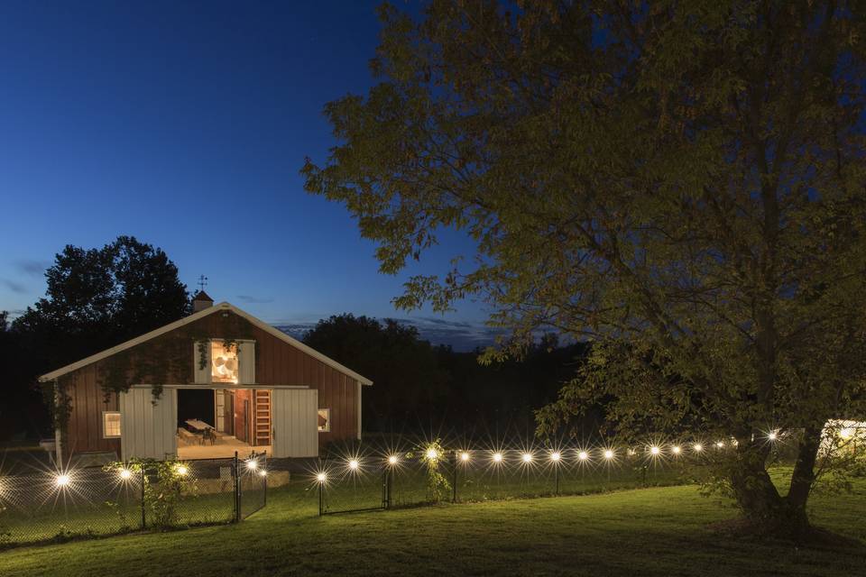 The barn by night