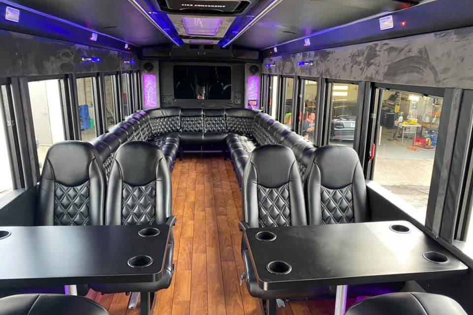 25-30 passenger F550