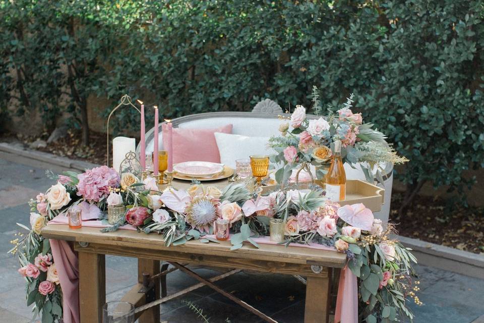 Sweetheart table